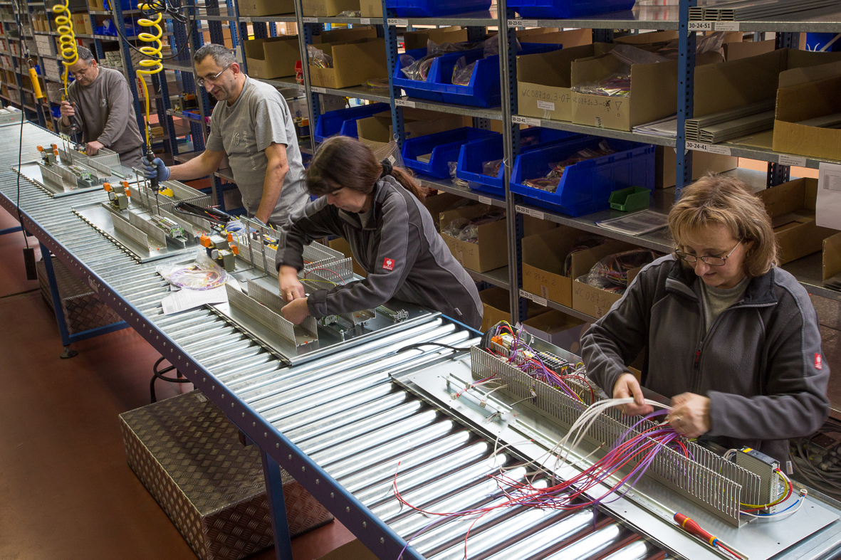 ATS Group Serial panel building